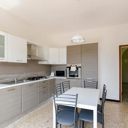 Joivy Family Flat With 3 Balconies, 10 Min To Beach Moneglia Εξωτερικό φωτογραφία