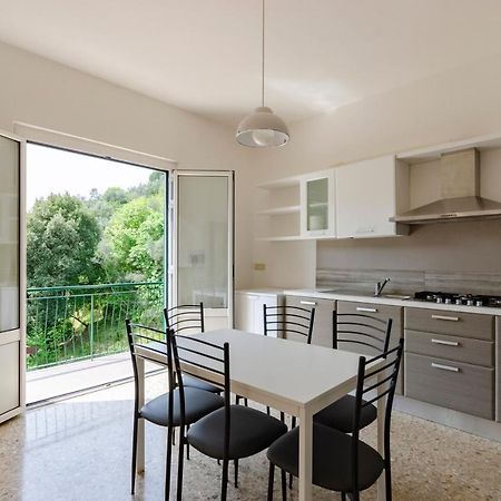 Joivy Family Flat With 3 Balconies, 10 Min To Beach Moneglia Εξωτερικό φωτογραφία